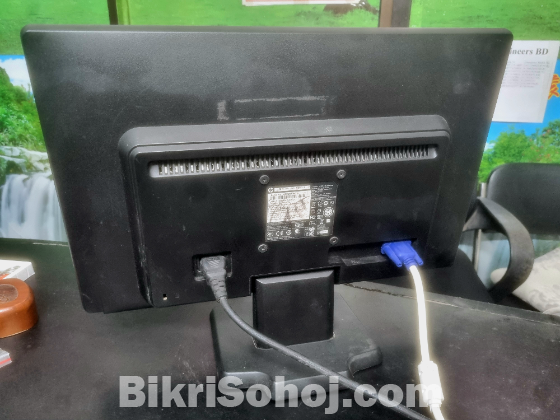 HP LCD MONITOR 18.5